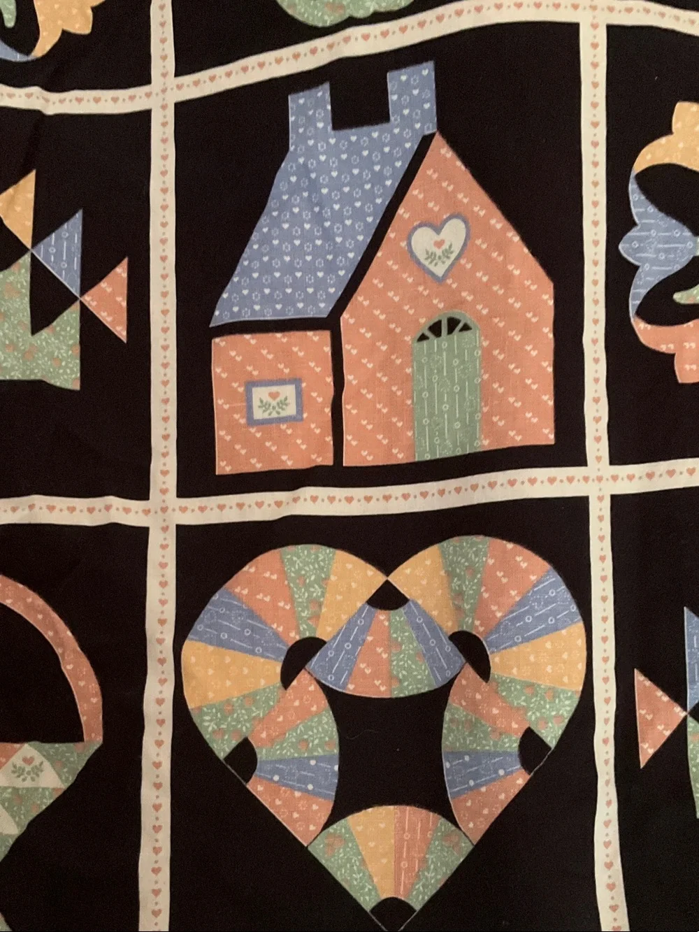 Vintage looking quilt pattern handmade tablecloth